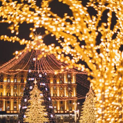 Best Holiday Light Festivals in the USA – Winter Illuminations Worth Travelling For