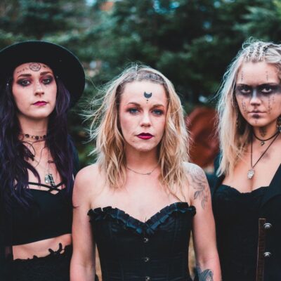 What to Wear to a Halloween Festival – Adult Costume and Outfit Guide